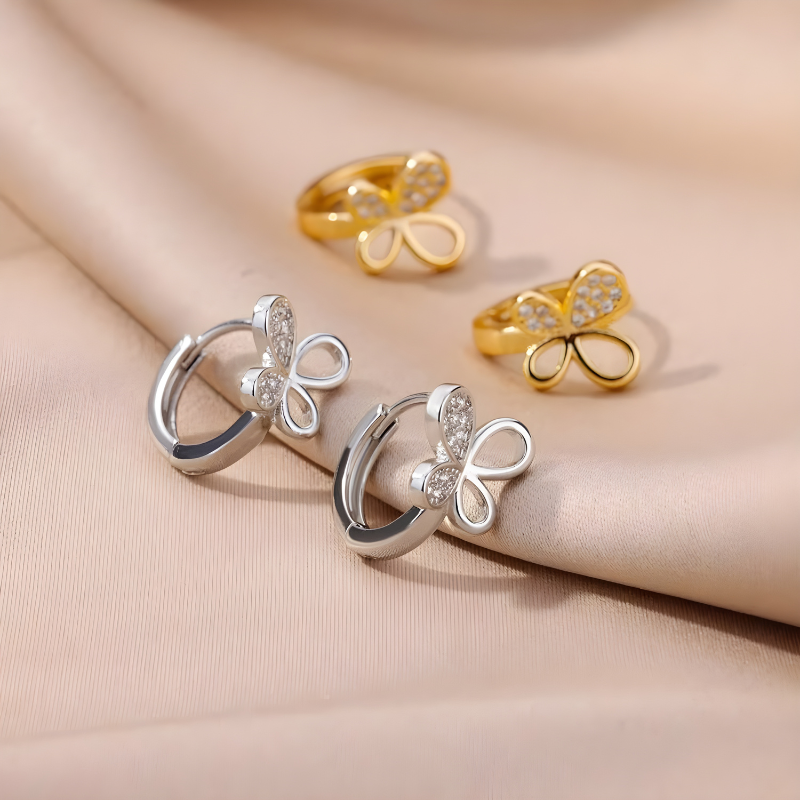 Boucles d'oreilles papillon avec zirconium