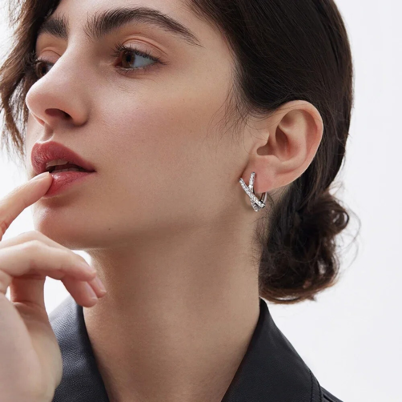 Boucles d'oreilles croix en Moissanite