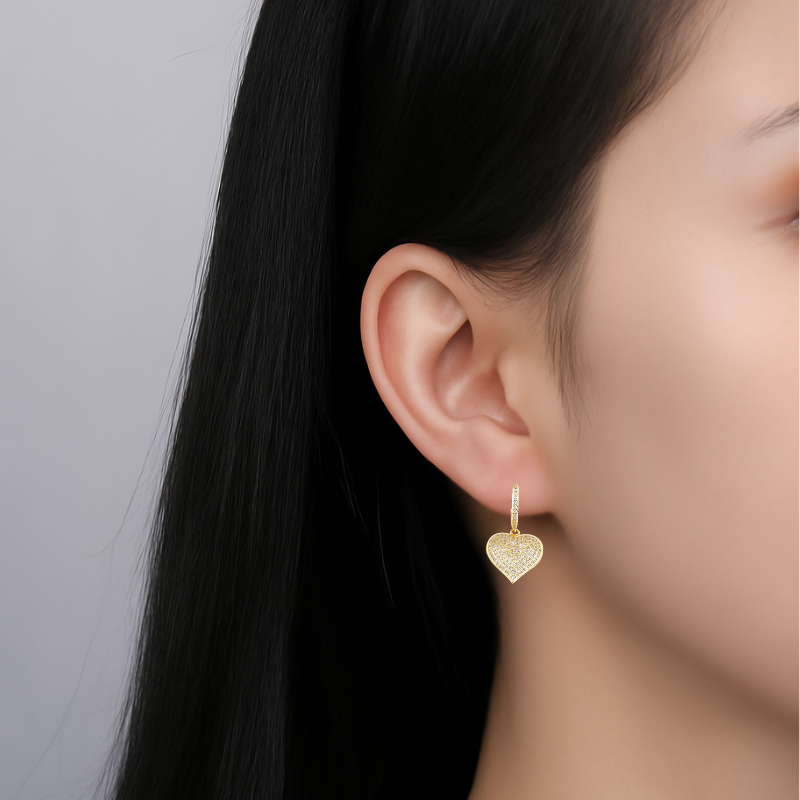 Boucles d’Oreilles Pendantes Cœur Doré