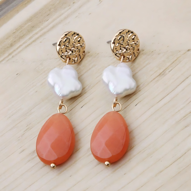 Boucles d'oreilles gouttes perles et pierres plaqué or