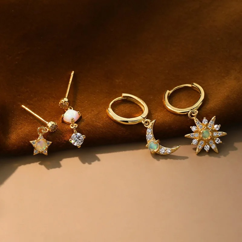 Boucles d'oreilles opales plaqué or