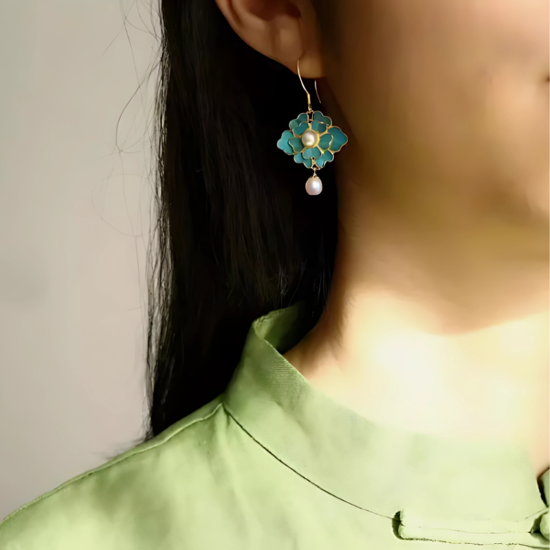 Boucles d'oreilles lotus bleues perles vintage plaqué or