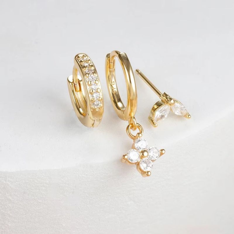 Set de boucles d’oreilles fleurs en acier inoxydable doré