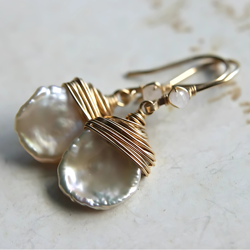 Boucles d'oreilles gouttes perles baroques vintage plaqué or