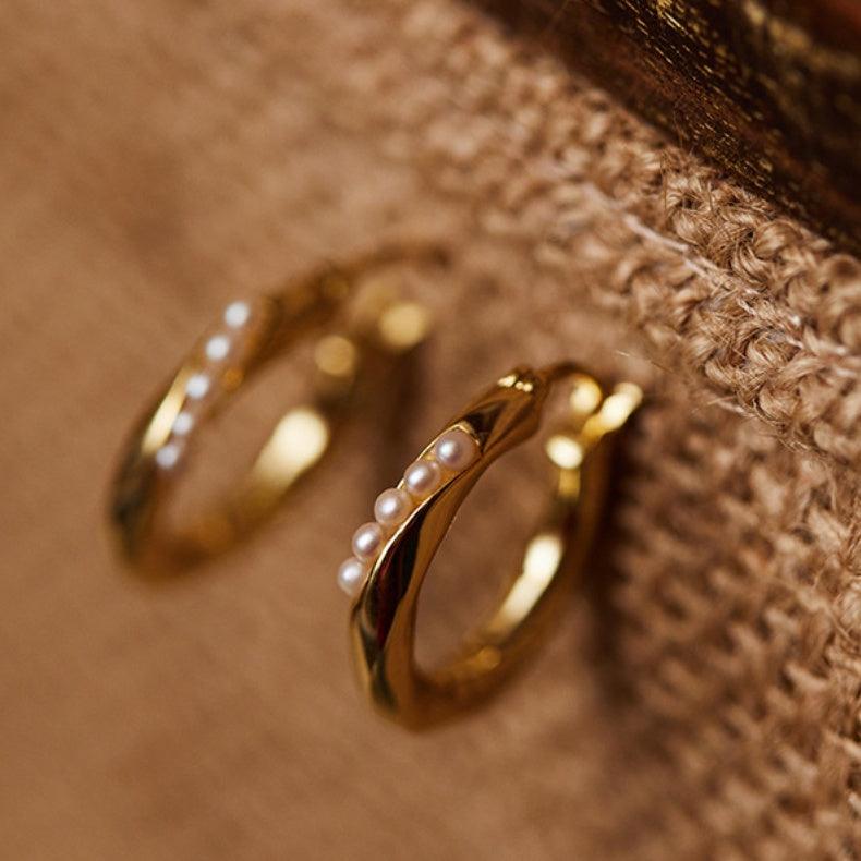 Boucles d'oreilles en perles plaquées or