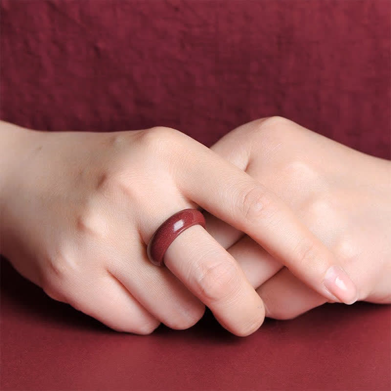 Bague cinabre rouge gravée nuages – Léo