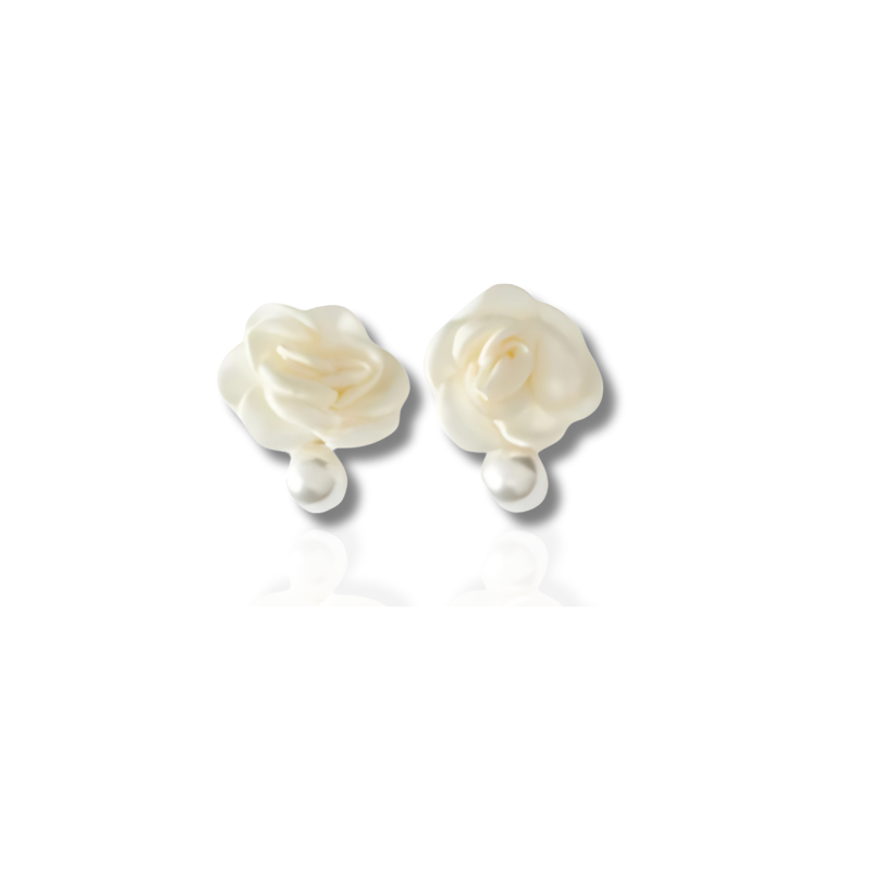 Boucles d'oreilles fleurs et perles