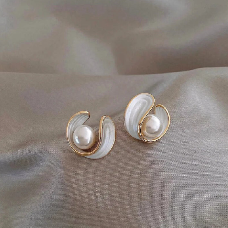 Boucles d'Oreilles Stud Perle de Moule Irrégulière