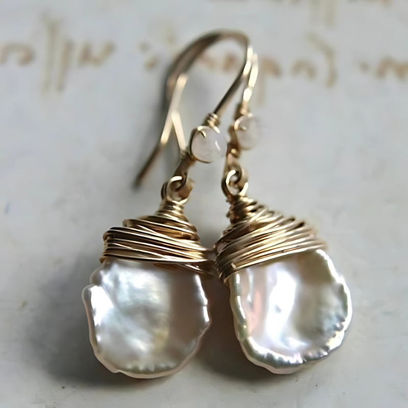 Boucles d'oreilles gouttes perles baroques vintage plaqué or