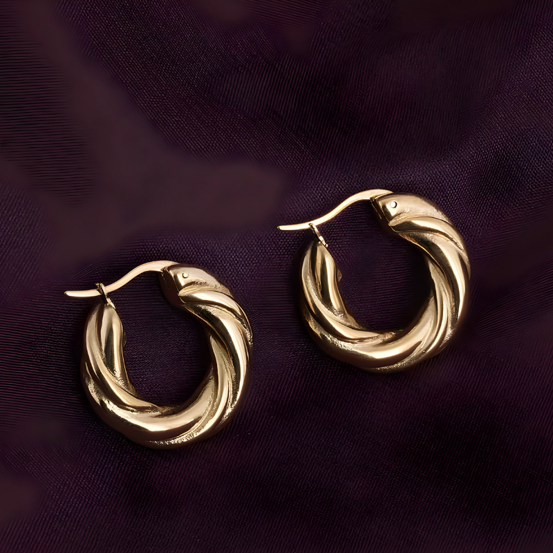 Boucles d'Oreilles en Hoops Tordues Dorées