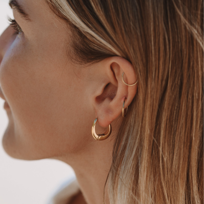 Boucles d'Oreilles en Forme de Goutte Dorées
