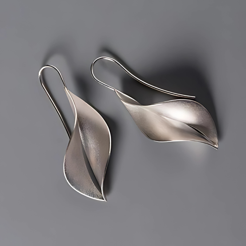 Boucles d'oreilles vintage en forme de feuille plaqué argent
