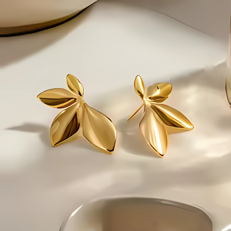 Boucles d'oreilles feuilles dorées plaqué or