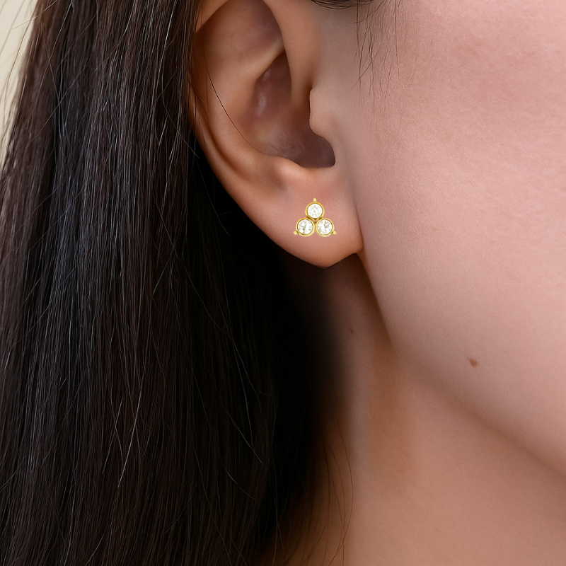 Boucles d'oreilles clous en Zirconia Scintillant Plaquées or