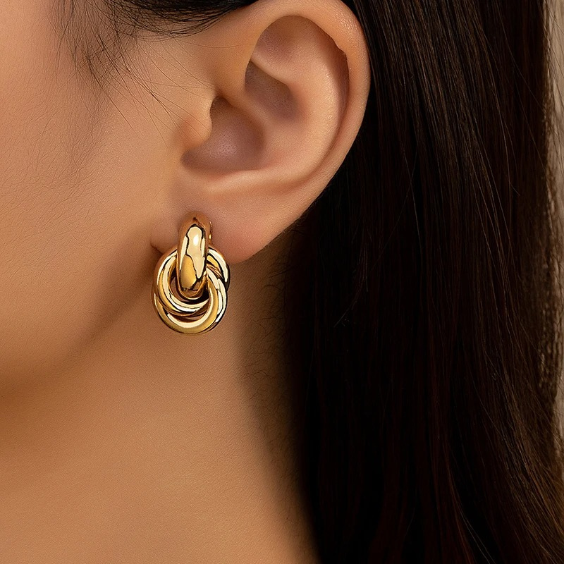 Boucles d'oreilles nœud dorées plaqué or
