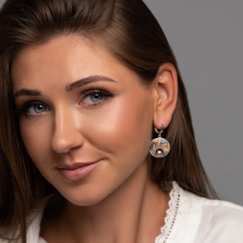 Boucles d'Oreilles en Hoops avec Pierre Résine Florale Peinte Vintage