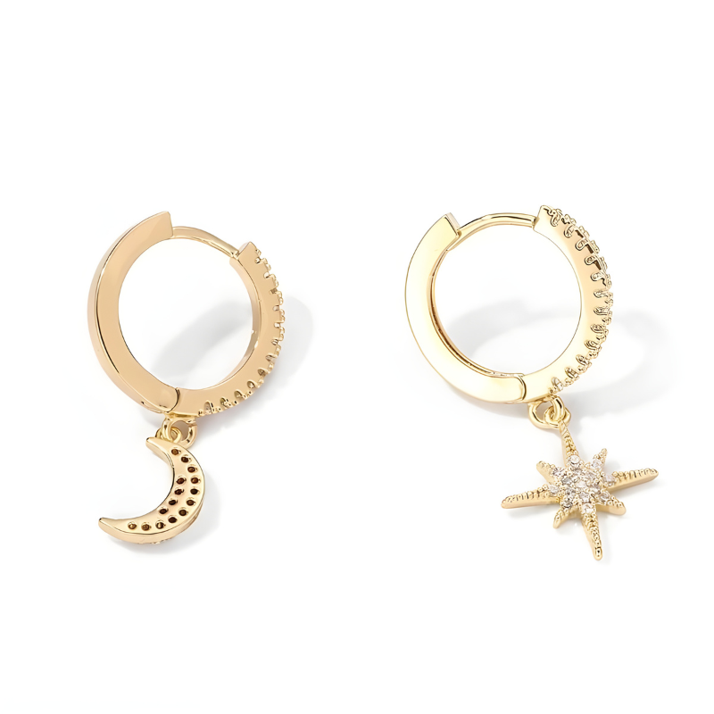 Boucles d'Oreilles en Hoops avec Étoile et Lune en Zircon