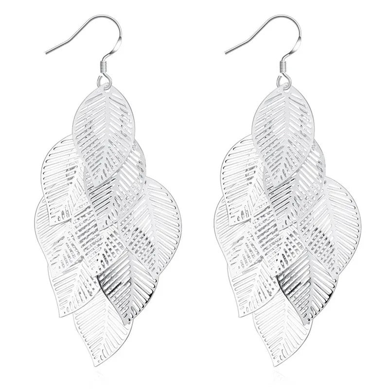 Boucles d'oreilles pendantes en feuilles plaquées argent