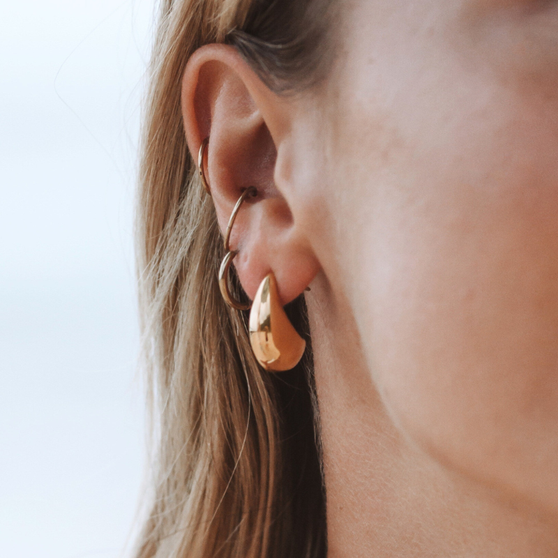 Boucles d'Oreilles en Hoops en Forme de Goutte Plaquées Or