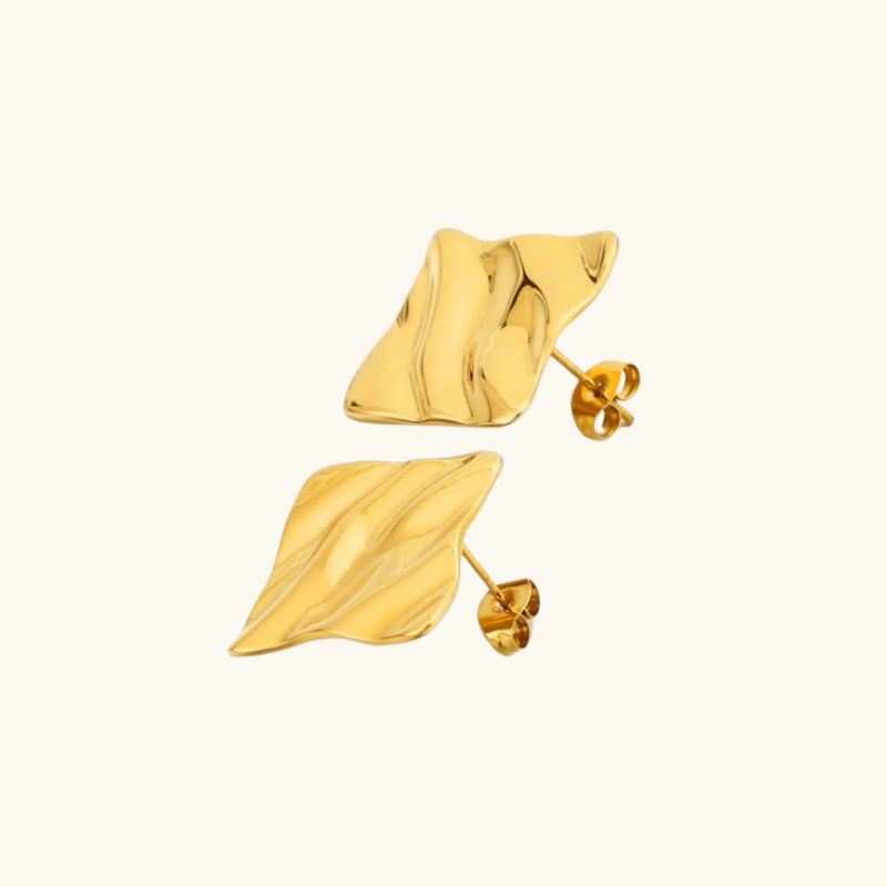 Boucles d'Oreilles Stud Carrées Plissées