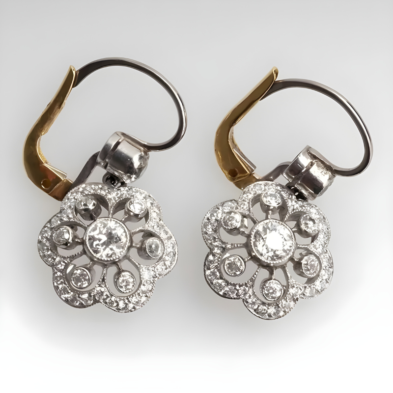 Boucles d'Oreilles en Hoops avec Zircon en Forme de Fleur