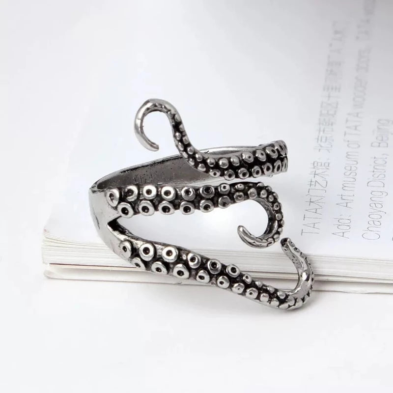 Bague ajustable tentacules argent noir – Léo