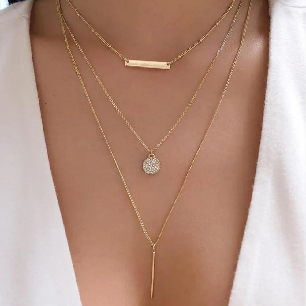 Collier multi-chaînes or perle baroque cristaux – Lila