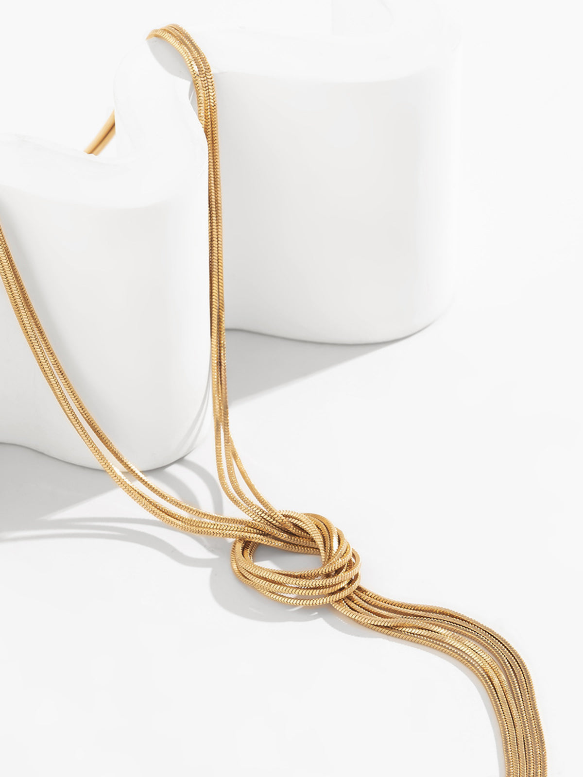 Collier chaîne fine nœud plaqué or – Lise