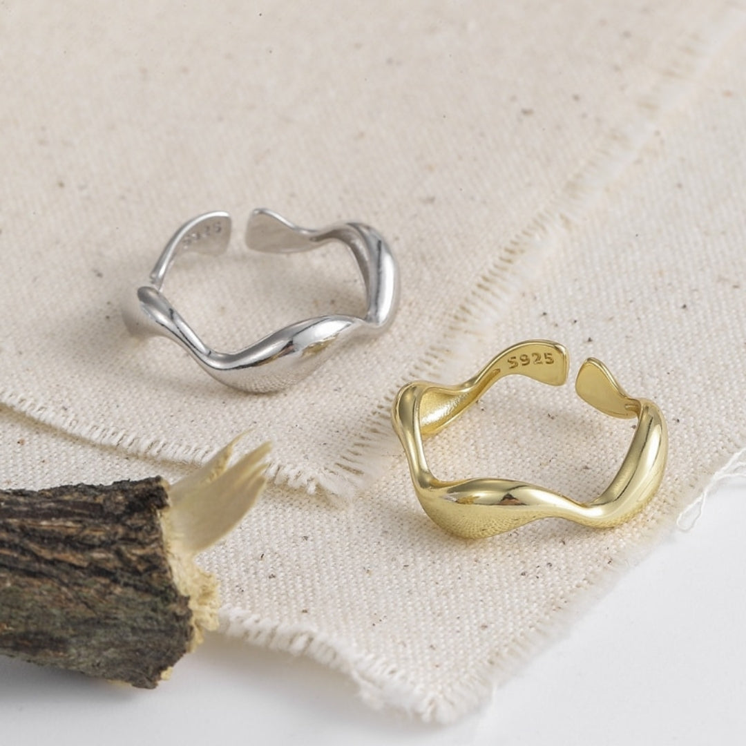 Bague ondulée plaqué or – Lise