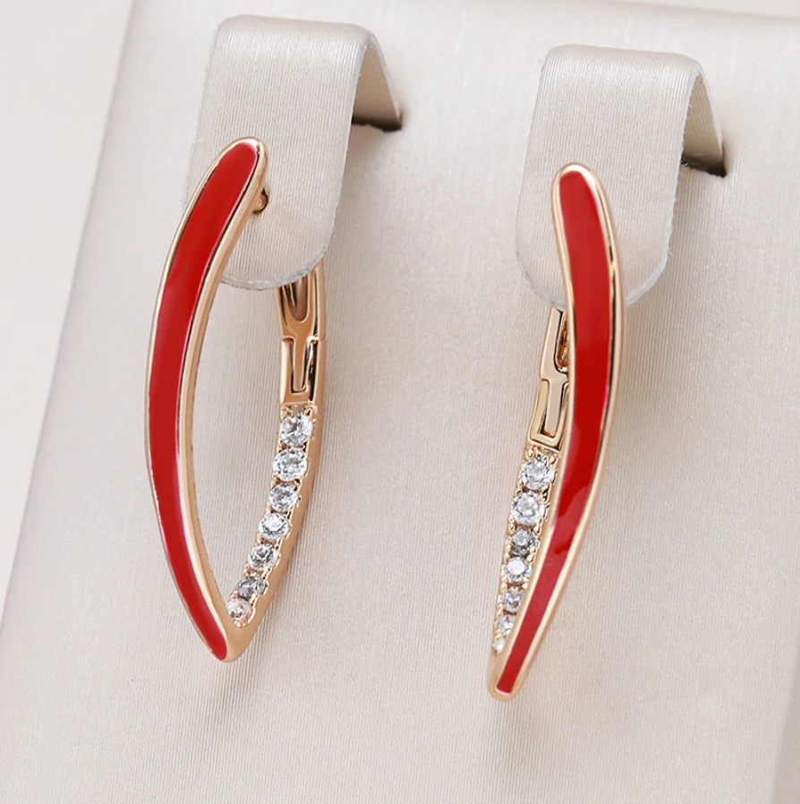 Boucles d’oreilles pointues émail rouge plaqué or – Léa