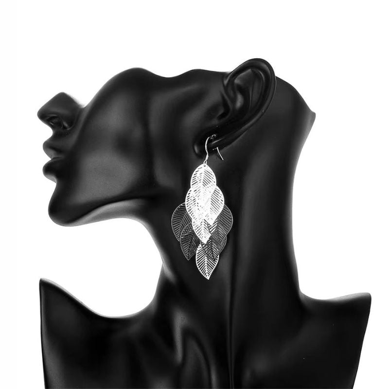 Boucles d'oreilles pendantes en feuilles plaquées argent