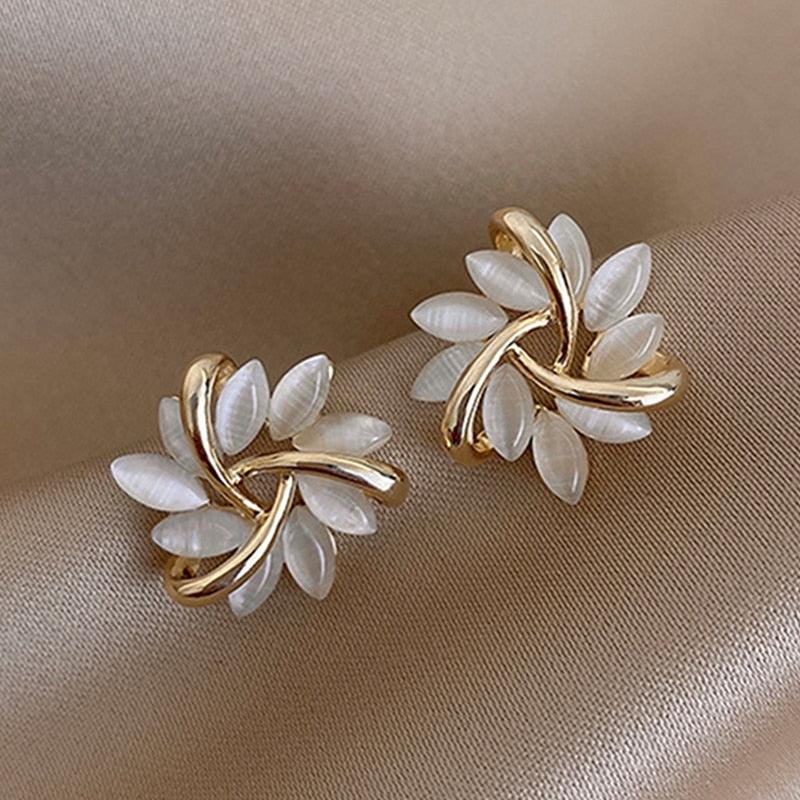 Boucles d'oreilles clous fleur éclatante