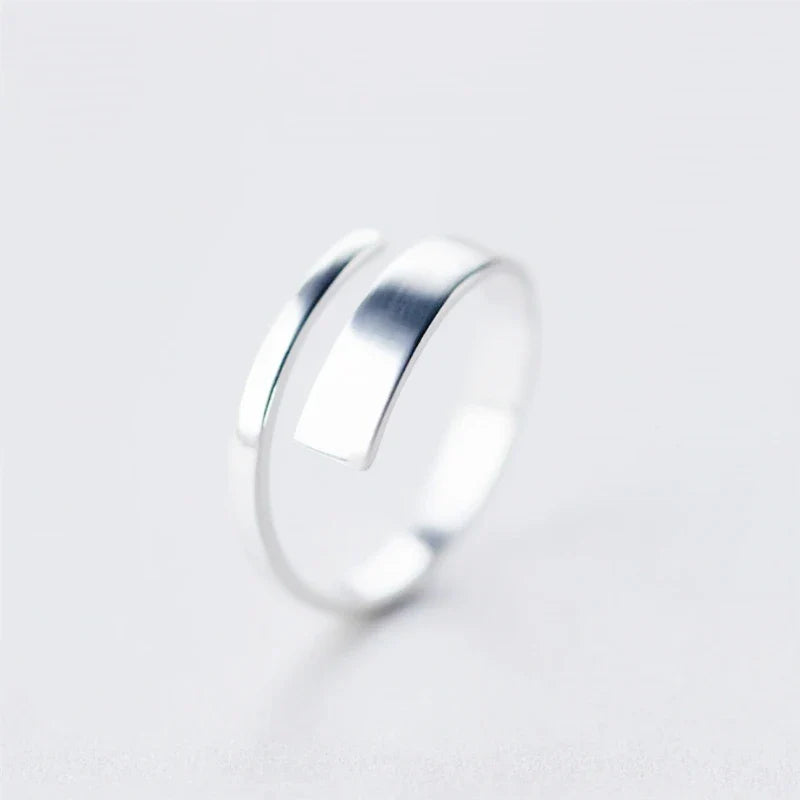 Bague ouverte minimaliste lisse argent – Léo
