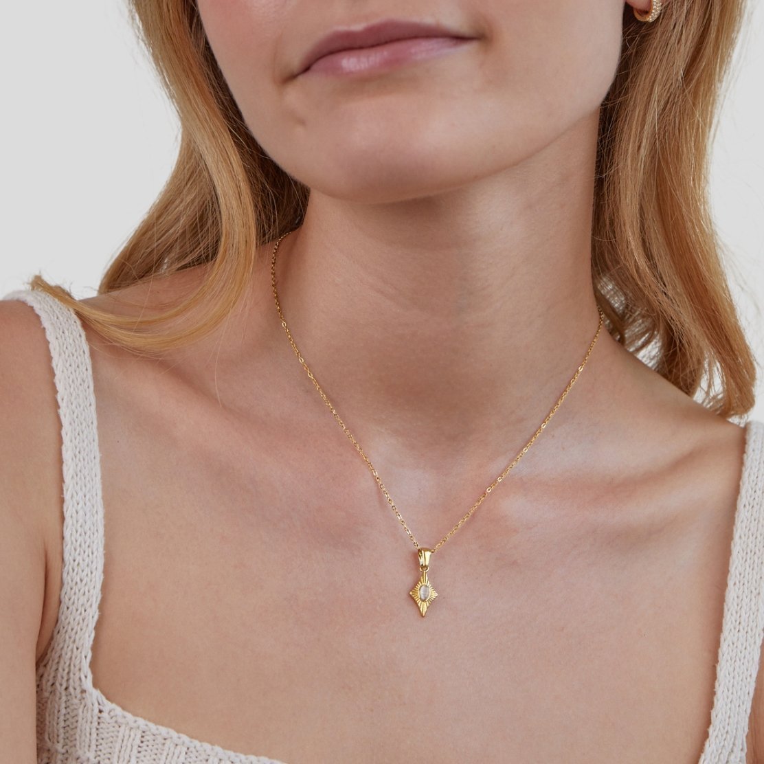 Collier pendentif losange or opale – Lila