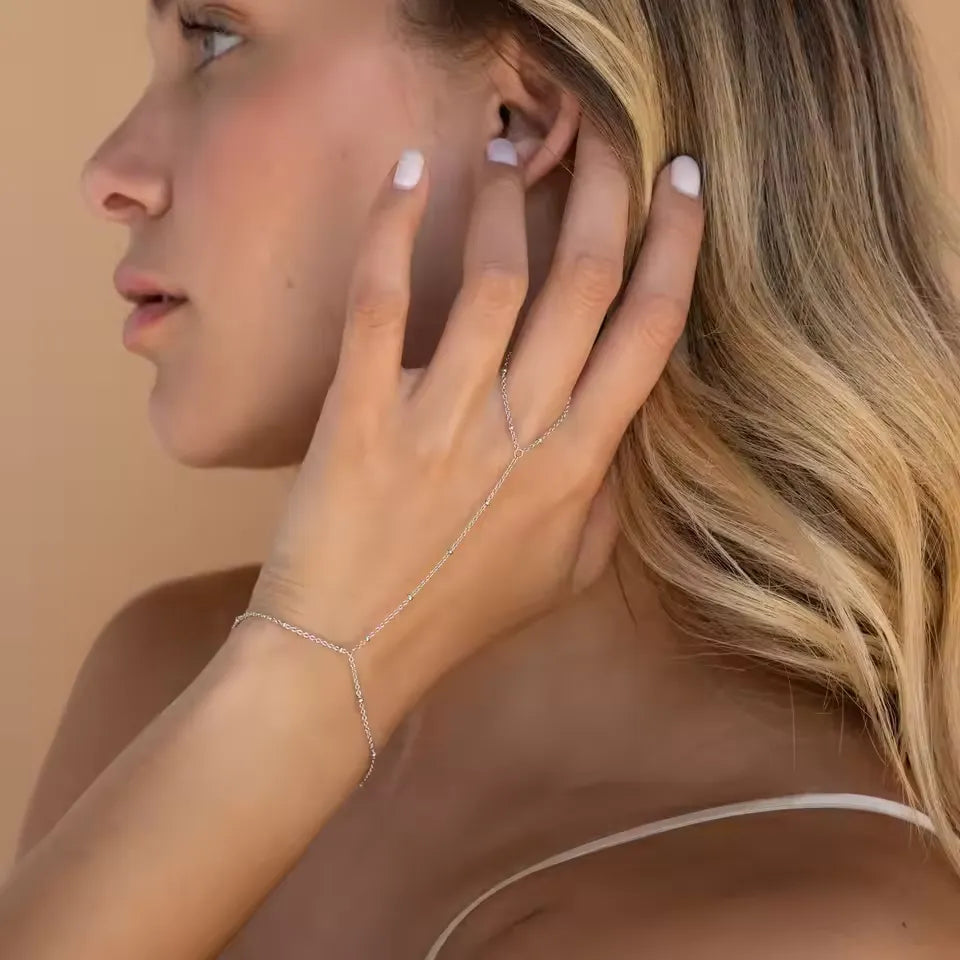 Bracelet chaîne or minimaliste extension doigt – Léo