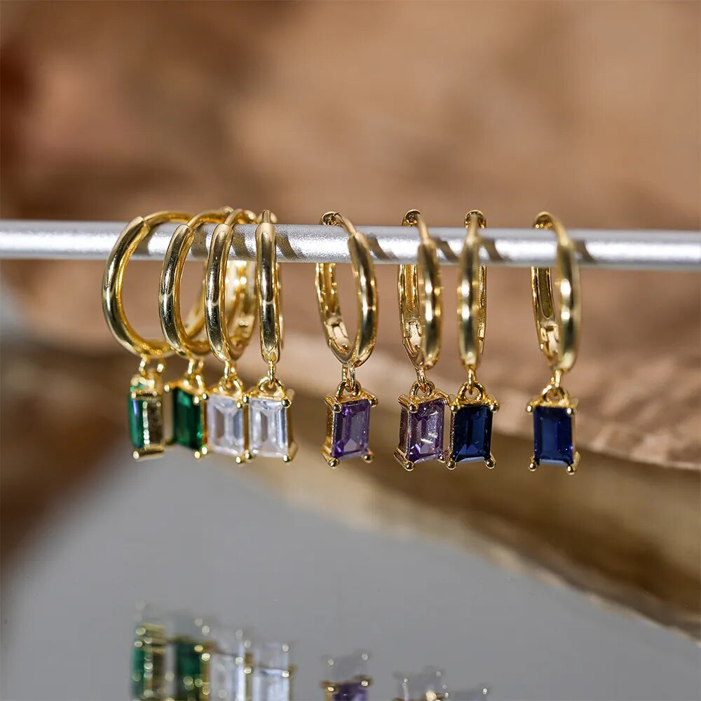 Boucles d'oreilles élégantes en zircone carrée