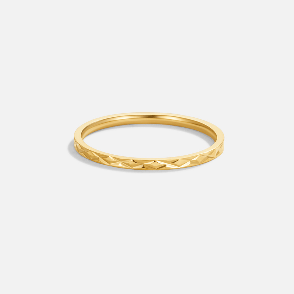 Bague fine martelée Or – Esmé