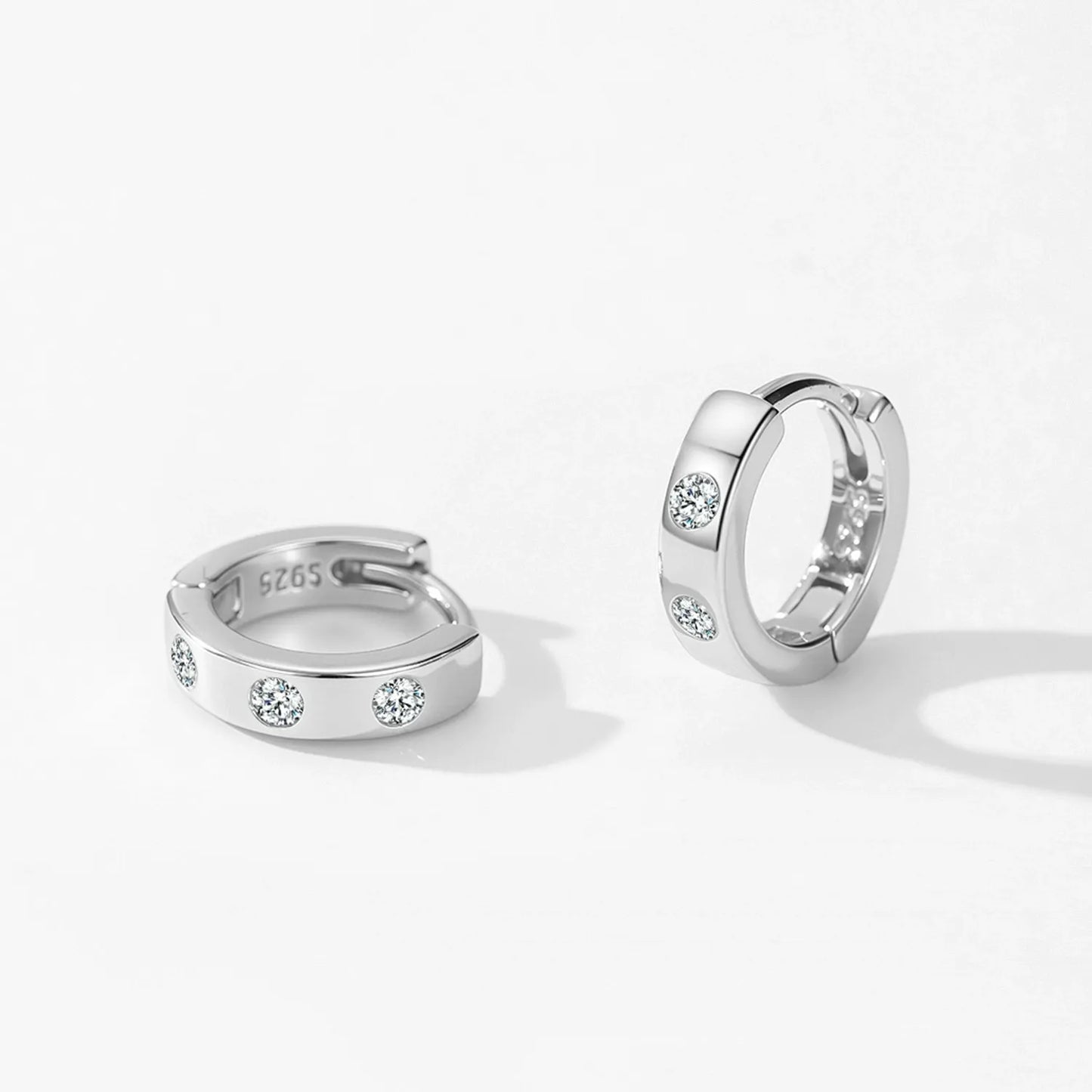 Créoles minimalistes argent pierres claires – Lilou