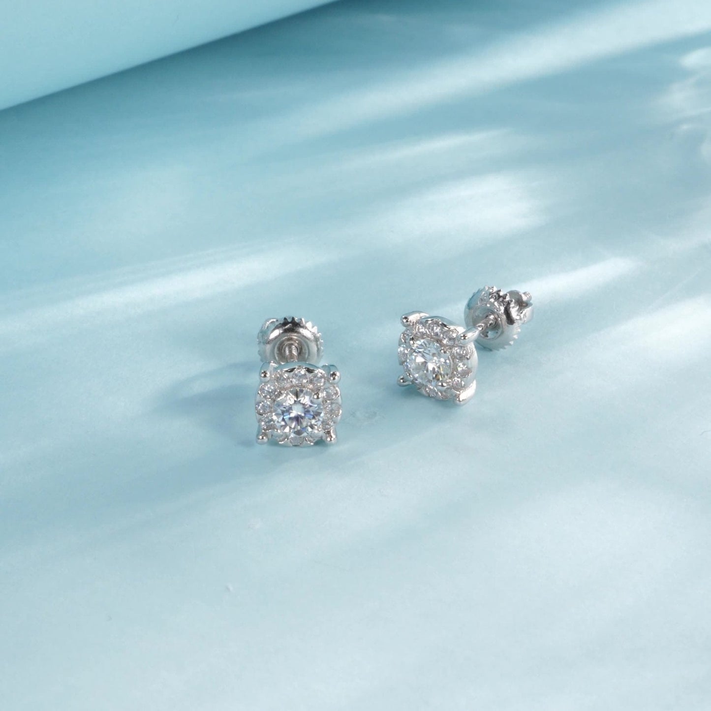 Clous d’oreilles mini argent pierre scintillante – Noor