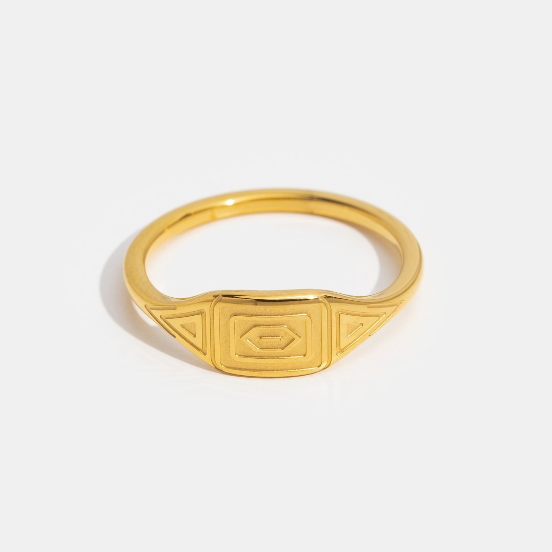 Bague géométrique relief plaqué or – Lise