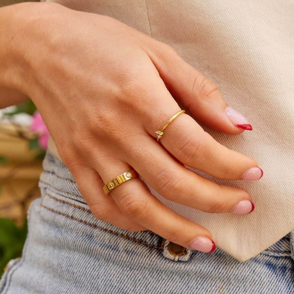 Bague fine or cœur délicat – Thalia