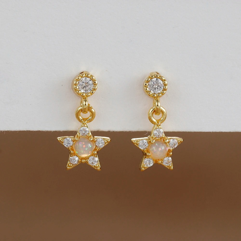Boucles d'oreilles opales plaqué or