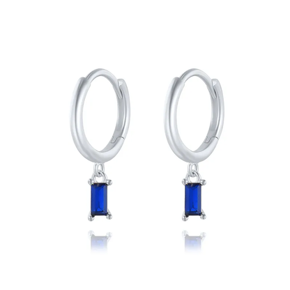 Boucles d'oreilles élégantes en zircone carrée
