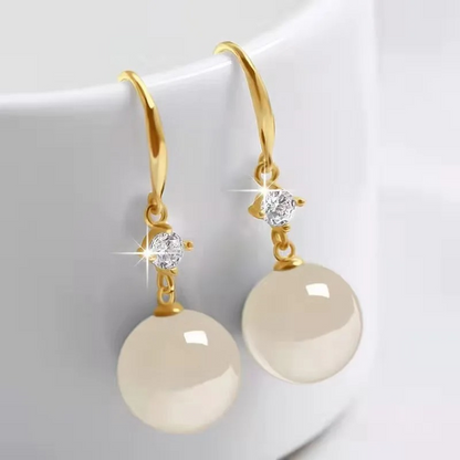 Boucles d'oreilles gouttes perles jade plaqué or