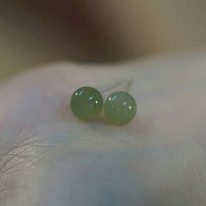 Clous d’oreilles ronds jade vert – Léo