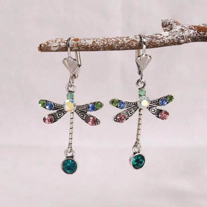 Boucles d'Oreilles Sculptées Élégantes Libellule