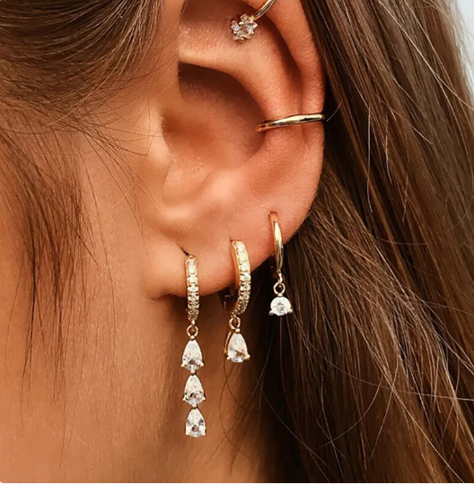 Set de Boucles d’Oreilles Brillantes