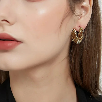 Boucles d'oreilles pétales géométriques plaquées or