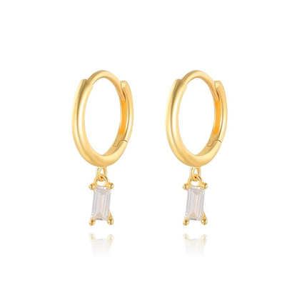 Boucles d'oreilles élégantes en zircone carrée