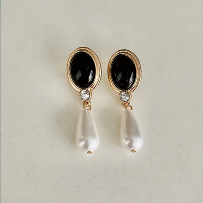 Boucles d'oreilles gouttes pierre naturelle et perle plaqué or